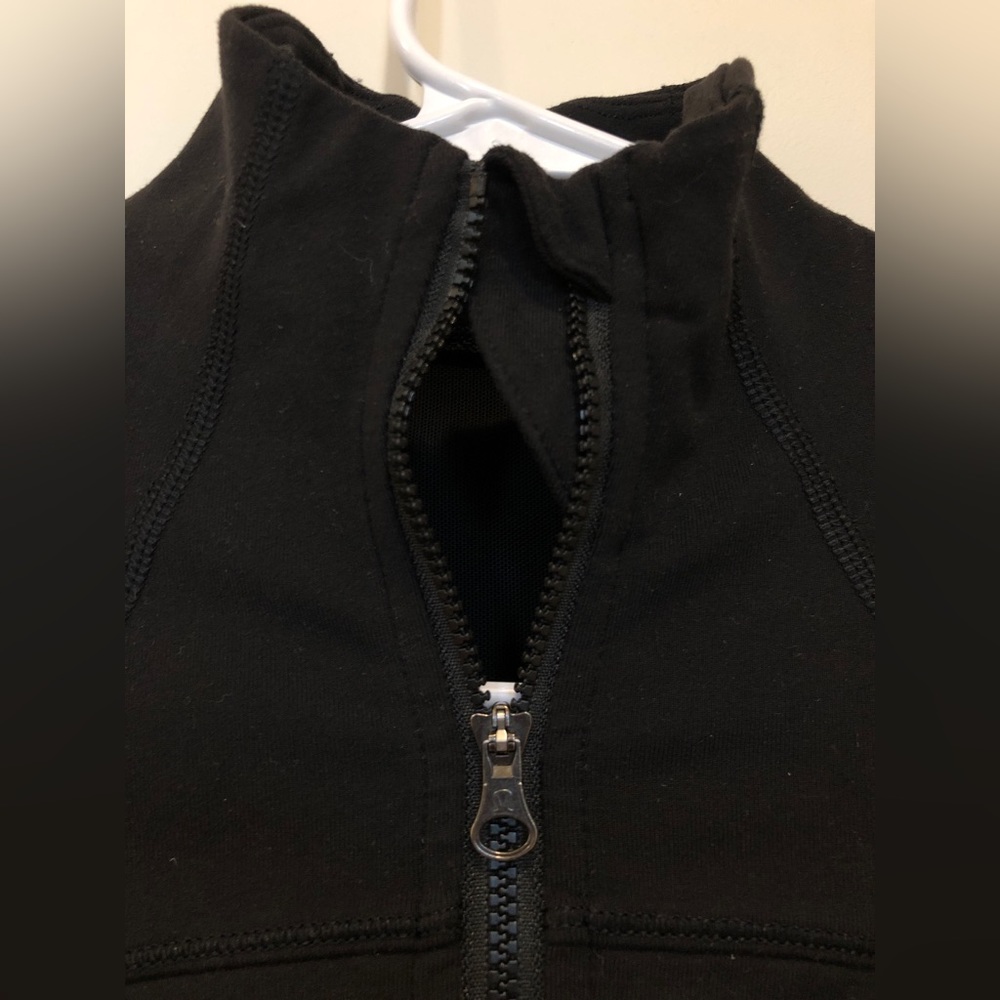 LULULEMON BLACK DEFINE JACKET PULLOVER SIZE 4 - image 6